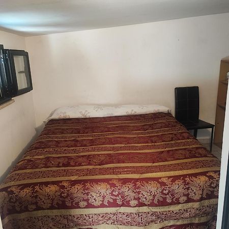 Little Lucia Apartment Ачилия Екстериор снимка